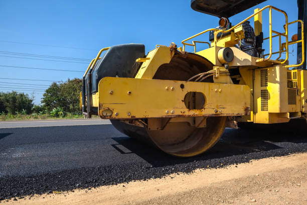 Best Driveway Pavers Contractor  in Willow Creek, CA